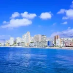 Descubre Benidorm: la guía definitiva de aventuras náuticas y más